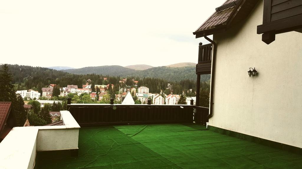 Mont Blanc Hotel Predeal Exterior photo